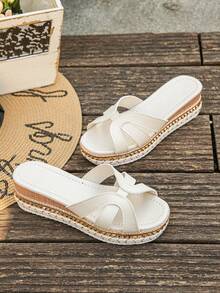 Dép xăng đan đế xuồng cao gót bằng vải lanh, cỡ lớn 36-43 dành cho nữ, thích hợp cho mặc hàng ngày, đi chơi, mua sắm, đi nghỉ mát, dự tiệc. Có các màu trắng, đen, be. Dép xăng đan đế dày mùa hè dành cho nữ, giày thời trang thường ngày. - PU màu be cao cấp - Xem 8