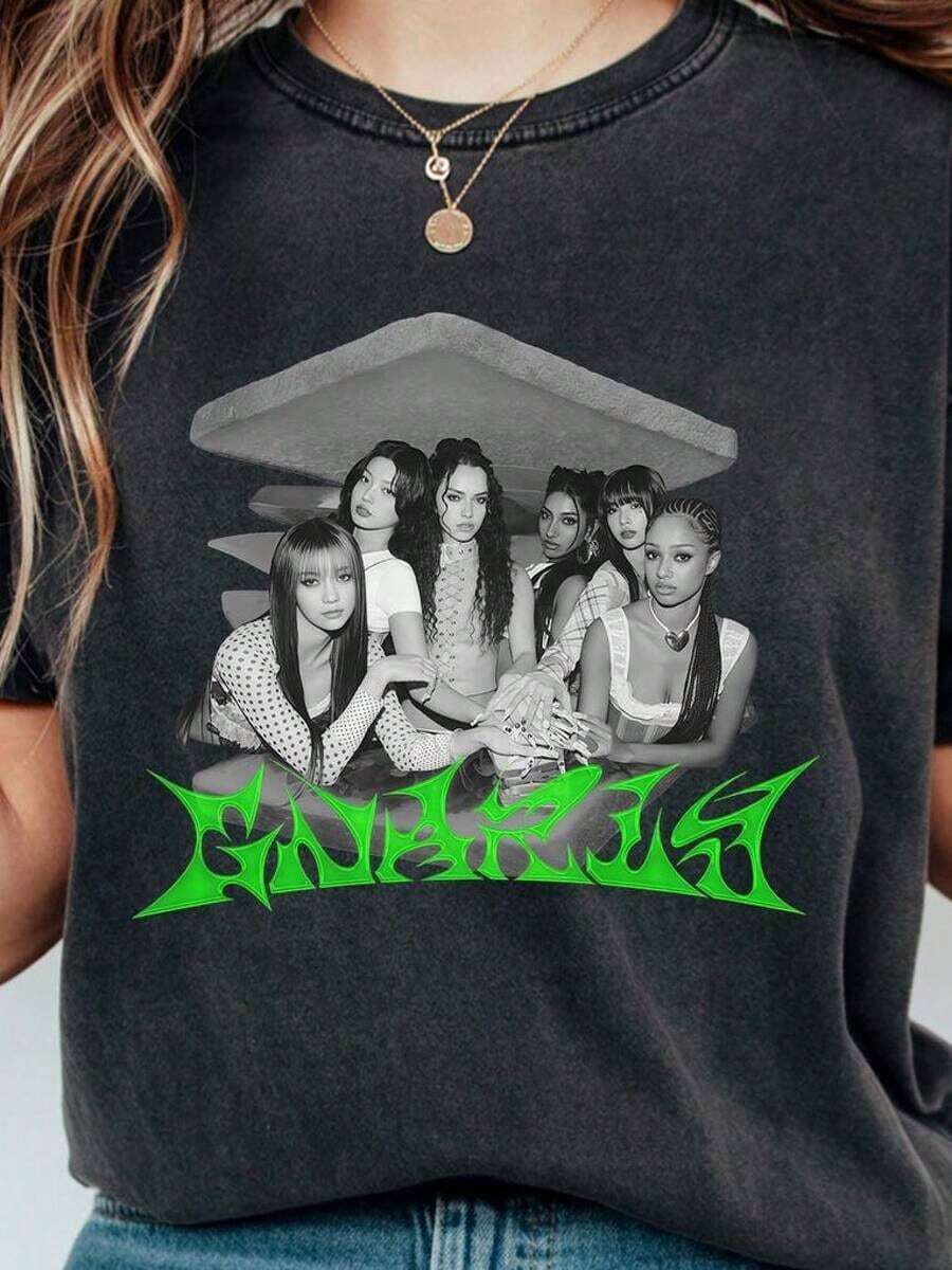 2026 Young Girls' Boys' Graphic Cotton Graphic Tees, Katseye Music Shirt, Katseye K-Pop Graphic T-Shirt, Katseye Gnarly T-Shirt, Katseye K-Pop T-Shirt, Gabriela Shirt, T-Shirt For Teenagers, Music T-Shirt Boys' T-Shirts Girls' Outfits Matching Mother-Daughter Wear TV-Inspired Gifts For Girls Teenage Girls' Clothing Boys' Apparel Gifts For Teenage Boys Children's Outfits Girls' Aesthetic T-Shirts Teenage Girls' Tops Teenage Girls' T-Shirts Teenage Girls' Clothing Girls' Jackets Boys' Apparel Girls' Outfits Teenage Girls' Tops Matching Parent-Child Wear Boys' T-Shirts Children's Clothing Gifts For Girls New Year Gifts - ĐEN6 - Xem 1