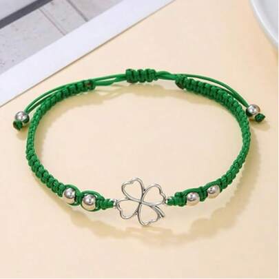 1条圣帕特里克节绿色四叶草编织手链，可调节幸运四叶草手链 - 适合圣帕特里克节派对装饰，可用于游行服装、节日派对配饰、日常佩戴，也是送给朋友的节日礼物，象征着好运和成功，是送给青少年的完美礼物。