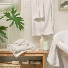 Cotton Dot Pattern 6-Piece Bath Towel Set, Luxuriously Soft, Pure White - Multicolor - View 1