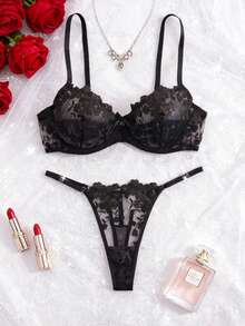 Women's 2pcs Romantic Lace Lingerie Set - Black Floral Embroidery Valentine's Day Gift - 黑色 - 查看 2