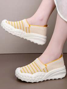 Women's Breathable Mesh Flats Shoes, Soft Loafers Flats, Slip On Shoes Loafer - Yellow - View 4