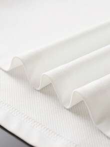 Disney White Background Minnie Mouse Red Polka Dot Bow Print Baby Short Sleeve T-Shirt - Sweet And Cute Casual Top - 白色 - 查看 5