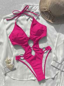 Traje de baño de una pieza con cuello halter y hebilla de unicolor para mujer. El diseño de cuello halter en V profunda resalta la clavícula, y la decoración de múltiples anillos crea un aspecto de moda. - Rosa Fucsia - Ver 2