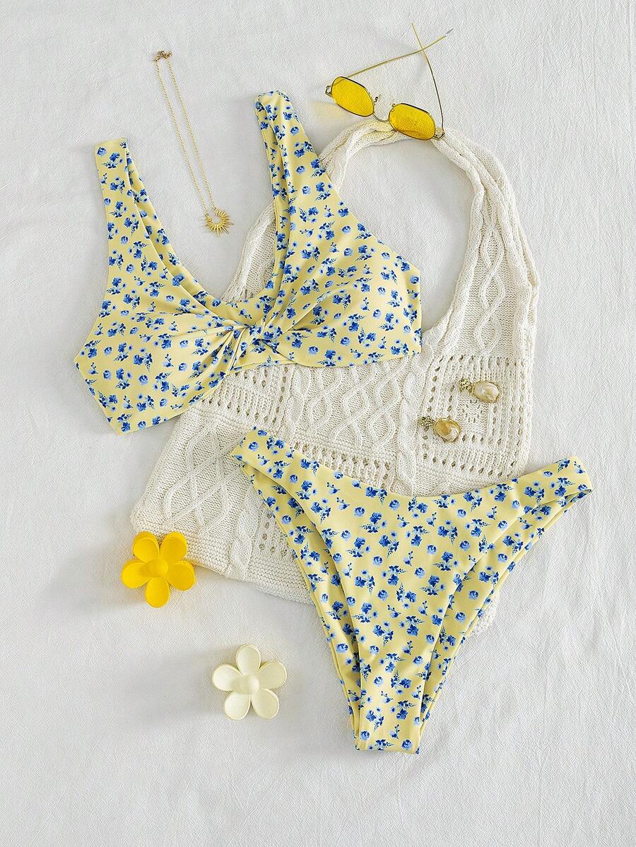 Bộ bikini hai mảnh nữ thanh lịch với họa tiết hoa và dây xoắn, kiểu dáng ngọt ngào, thích hợp cho các bữa tiệc biển, kỳ nghỉ hè. - Nhiều màu - Xem 1