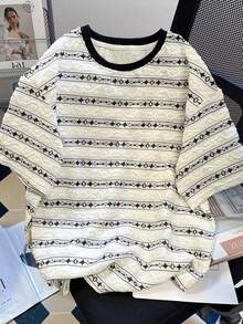 Camiseta de manga corta con textura de ajuste holgado y casual para hombre, camiseta de manga corta con textura de estilo de viaje, camiseta de manga corta con textura casual y madura para el viaje diario - Blanco y Negro - Ver 11