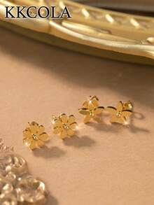 1对时尚不锈钢花朵耳环，适合派对、节日、日常佩戴，可作为礼物送给爱人、妈妈、女儿。 - 金色 - 查看 11