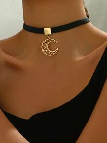 1件时尚独特简约别致百搭小众设计黑色镂空新月项链，适合女性日常佩戴 - 黑色 - 查看 3