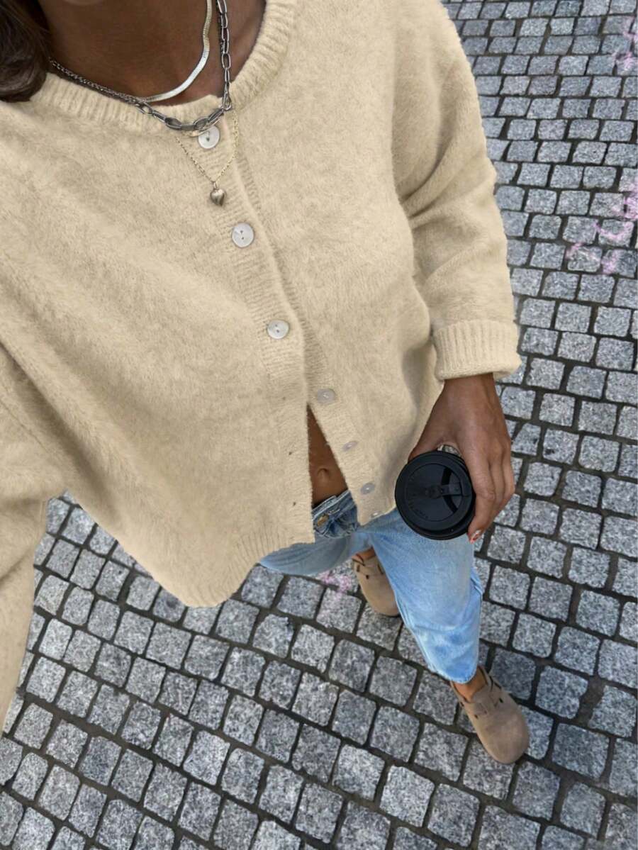 女士优雅法式浪漫休闲宽松针织开衫毛衣，简约设计，适合秋冬季穿着 - 卡其色 - 查看 1