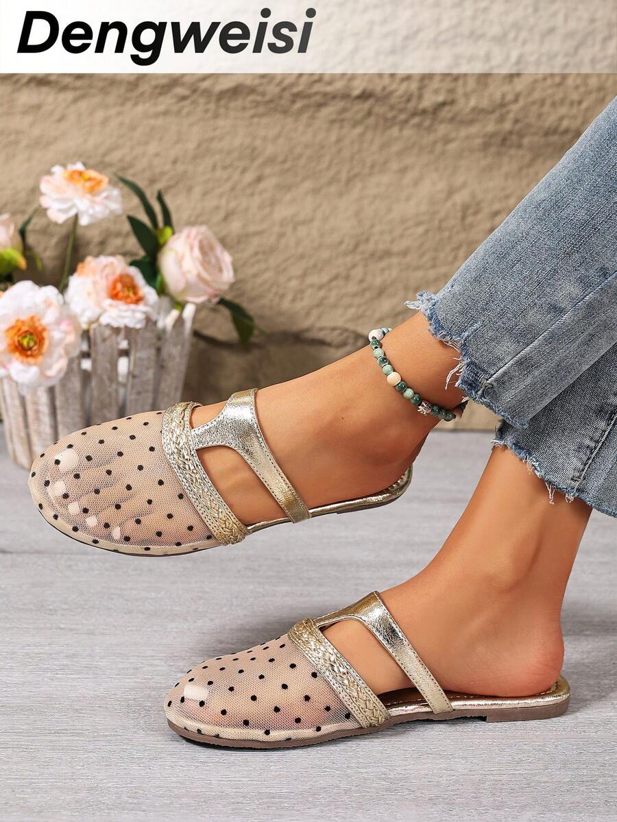 Random Asymmetric Dot Print Floral Pattern Splice T-Strap Flat Round Toe Comfortable Versatile Vacation Casual Daily Fashion Women Sandals - Gold - View 1