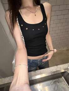 Women's Minimalist Design Fitted Sleeveless Knit Tank Top, Summer - Black - View 1