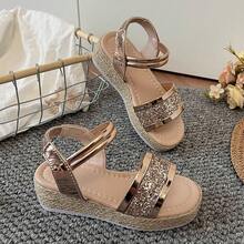 女童闪亮银色厚底凉鞋 - 金属搭扣沙滩拖鞋，派对和度假必备鞋款 - 杏色 - 查看 6