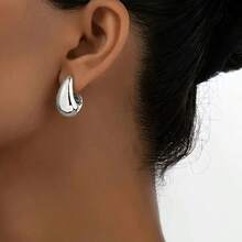 1 Pair Fashionable Minimalist Geometric Shape Earrings, Suitable For Daily And Party Occasions - Silver - View 1