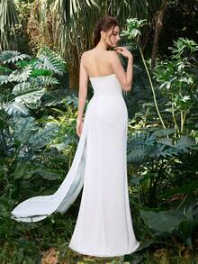 Faeriesty Women's Elegant White Strapless Slit Maxi Dress With Pleated Bodice And Fishtail Skirt With Train, Suitable For Wedding Guests, Parties, Cocktail Events, Vacation - White - View 2