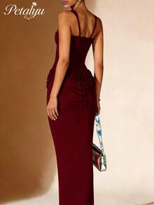 Fitted Fishbone Halter Maxi Dress, Slim-Fitting Solid Color Bodycon Dress, Suitable For Formal Occasions Such As Weddings, Parties, Banquets, And Evening Gowns With Long Trains. - Gỗ đỏ - Xem 3