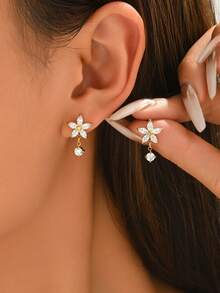1 Pair Luxury Floral Zirconia Pendant Earrings, Unique Elegant Earrings Suitable For Women's Banquet, Party, Daily Wear, Holiday Gift - Earring - View 1