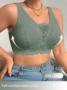 Plus Size Women Lace Patchwork Seamless Underwear, Suitable For Daily Wear And Various Occasions - Army Green - View 3