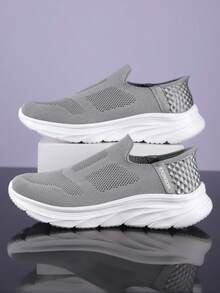 柔软厚底减震多功能男鞋，网面透气休闲鞋，轻便步行跑步鞋 - 灰色 - 查看 1