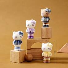 SANRIO 1/2/5个装 植绒长腿Hello Kitty可爱迷你豆豆，DIY树脂首饰配件和汽车装饰品 - 彩色 - 查看 5