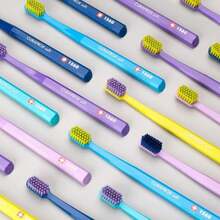 Curaprox CS 1560 Soft Toothbrush U2013 Firmer Brushing Experience | Gentle Plaque Removal For Adults | Single Pack, Random Color - trắng - Xem 7