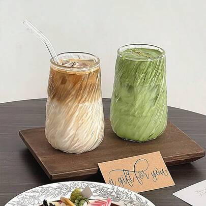 透明复古纹理玻璃杯，咖啡杯，独特扭纹杯柄，适用于冰咖啡、啤酒和苏打水，精美器皿，适合家庭咖啡店、酒吧和日常使用，也是鸡尾酒会礼品。同样适用于冰茶和鸡尾酒，简约酒吧用具，适合家庭厨房，时尚礼品之选，家居装饰，女士礼物，也适合高端摄影和情人节礼物。