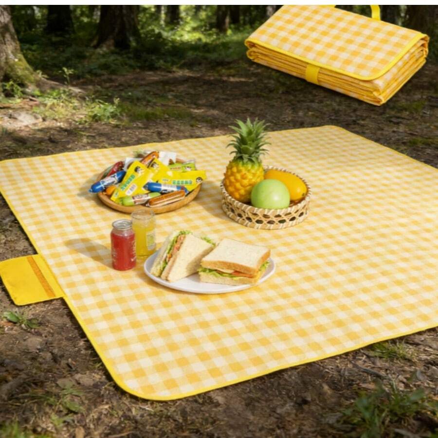Tappetino da picnic multidimensionale spesso / Tappetino da campeggio impermeabile e antiumidità / Tappetino da picnic portatile / Cuscino per il tempo libero in parco (colori casuali) - Multicolore - Visualizzare 1