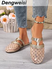 Random Asymmetric Dot Print Floral Pattern Splice T-Strap Flat Round Toe Comfortable Versatile Vacation Casual Daily Fashion Women Sandals - Gold - View 2