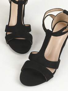Giày sandal cao gót hở mũi màu đỏ dành cho nữ, kiểu dáng mới mùa xuân/hè, phù hợp cho tiệc tối, hẹn hò, đám cưới, được các tín đồ thời trang khuyên dùng, gót dày vừa phải thoải mái, đính đá lấp lánh, quai ngang mắt cá chân. - màu đen - Xem 6