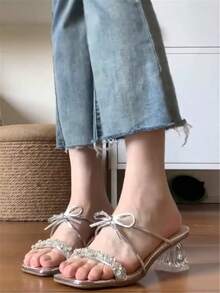 女士优雅方头水钻蝴蝶结软底防滑粗跟凉鞋，粉色和银色可选 - 銀色 - 查看 4