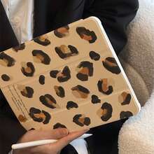 欧美可爱豹纹字母设计三折镜面平板电脑保护套，适用于 iPad 11 代、iPad Pro 2025 新款、iPad 10 代、iPad Air 7/6、11 英寸，带笔槽，防弯折，女孩平板电脑保护套 - 棕色 - 查看 9