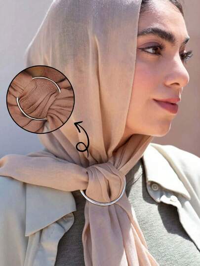 1 st. enfärgad rund halsduksklämma för kvinnor, metallbrosch för huvuddukshållare, halkfri halsdukstillbehör, lämplig för olika halsdukar, sjalar, huvuddukar, flera mönster tillgängliga