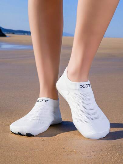 New Kids/Unisex Beach Hiking Fitness Swimming Water Shoes, Lightweight Quick-Dry Barefoot Aqua Socks For Outdoor Activities Like Trekking, Climbing, Surfing, Rafting, Fishing, Suitable For Men And Women