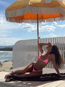 女士夏季度假泳装系列，条纹细肩带三角比基尼两件套，性感修身女士泳衣，撞色条纹比基尼套装，沙滩度假时尚泳装套装 - 彩色 - 查看 6