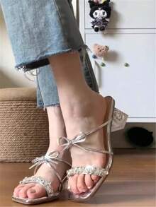 女士优雅方头水钻蝴蝶结软底防滑粗跟凉鞋，粉色和银色可选 - 銀色 - 查看 3