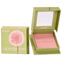 Benefi t Cosmetics Dandelion Baby-Pink Brightening Blush: este polvo facial transparente de color rosa bailarina transforma tu cutis apagado en radiante. - Diente de león - Ver 1