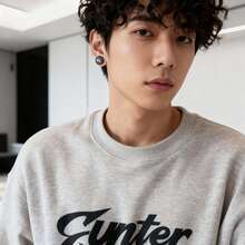 1 par de pendientes de acero inoxidable con diseño de tótem de lobo, pendientes grabados con láser y enchapados al vacío - Negro - Ver 5