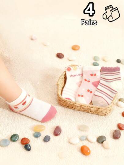 4双装可爱卡通婴儿袜，可爱舒适的女童袜，柔软舒适的儿童袜，适合日常穿着、幼儿园、学校和玩耍。礼品