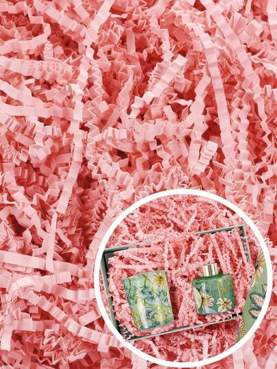 Pink Raffia Filler Effectively Fills Extra Space Inside Gift Boxes While Keeping Contents Centered. Ideal For Gift Baskets, Gift Boxes, And Gift Bags. Decorated With Shredded Raffia, Perfect For Bridesmaid Gifts, Engagement Ceremonies, Weddings, Valentine's Day, Mother's Day, And Easter Holiday Packaging.