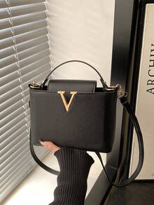 2026 Summer New Fashion Simple Commuter Shoulder Bag, Small Niche Casual Retro Crossbody Bag For Women - Black - View 1