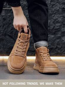 Flipark 1 Pair Men's Lace-Up Casual Shoes, Soft Bottom Comfortable Skateboard Sneakers, Lightweight High-Top Everyday Shoes - Yellow - View 5