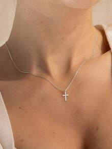 1件S925纯银极简欧美风水钻十字架吊坠项链，精致锁骨链，女士精美礼物 - Cross - 查看 2
