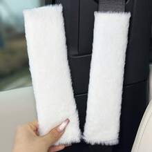 1/2件装汽车安全带肩垫毛绒纯色汽车安全带保护垫仿兔毛内饰配件 - 毛絨安全帶護肩 - 查看 2