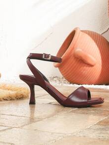 Giày sandal cao gót gợi cảm thời trang nữ, mẫu mới mùa xuân/hè, mũi vuông, quai cài, gót mỏng, kiểu dáng tối giản, êm ái, đa năng, phù hợp với váy, đi chơi, dự tiệc, đi nghỉ mát, đi làm. - Màu Đỏ Sâu - Xem 6