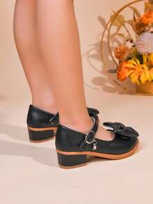 女童时尚黑色蝴蝶结珍珠装饰粗跟礼服鞋，优雅大方，适合婚礼、派对、节日等场合，适合幼儿、小女孩和大女孩。 - 黑色 - 查看 6