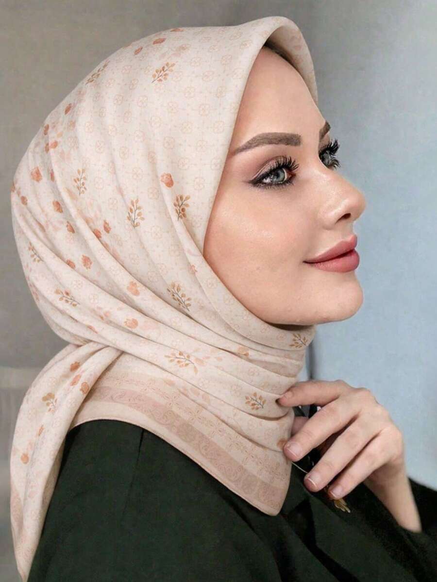 1 Peça Lenço Quadrado Estampado com Planta de 110cm para Mulheres, Hijab de Voile, Floral, Leve, Macio, Confortável, Respirável, Versátil, Hijab Estampado, Lenço de Flor de Alta Qualidade e Atmosfera Delicada, Lenço Decorativo Elegante de Proteção Solar, Lenço Quadrado Multifuncional para Looks, Adequado para Uso Diário, Todas as Estações - Multicolorido - Visão 1
