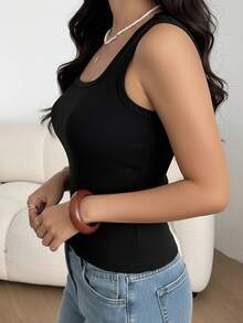 1件女士休闲舒适简约纯色方领无袖背心，修身罗纹打底衫 - 黑色 - 查看 5