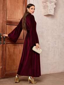 Women's Elegant Dignified Velvet Collar Waist Slimming Flared Sleeve Arabic Style Dress With Belt, Quick Ship - Burgundy - View 7