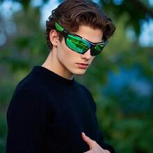 Lightweight Polarized Sport  For Men & Women, Comfortable Fashion Shades For Outdoor Activities - Green - View 4