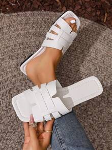 Women's Hollow Out Multi-Strap Design Fashionable Flat Open Toe Slippers, Spring & Summer White Lychee Pattern PU Leather Slides, Must-Have Valentine's Day Outfit Beach Vacation Shoes, Comfortable Slip-On Sandals For Commuting & Daily Wear, Lightweight Summer Travel Sandals, Elegant Ladies Sandals - White - View 2