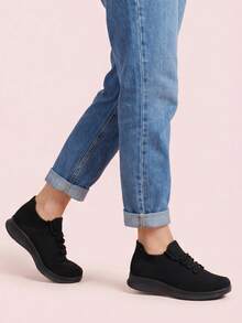 Zapatillas de deporte casuales para mujeres, ligeras, versátiles, con plataforma, transpirables, ideales para usar con sudadera - Negro - Ver 6